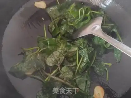 Make Red potato leaves step 5