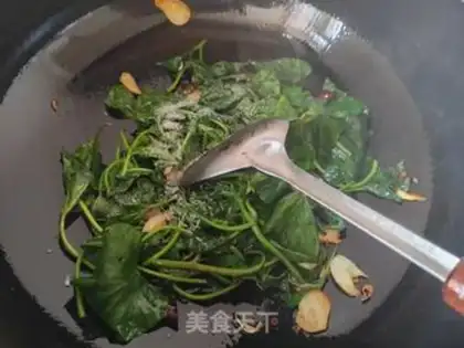 Make Red potato leaves step 6