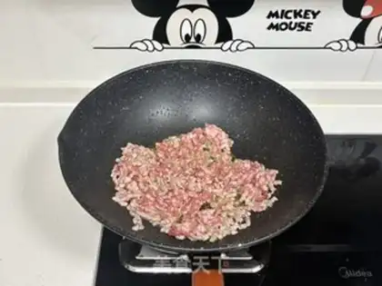 Make Red buns in all wheat spicy snow step 3
