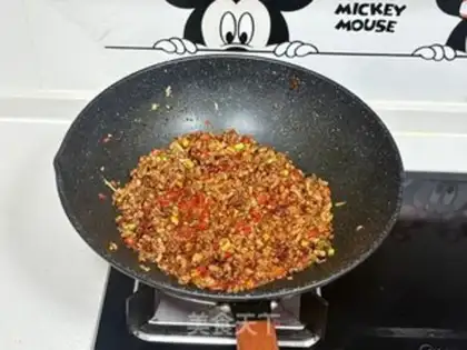 Make Red buns in all wheat spicy snow step 4