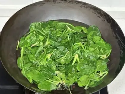 Make Spinach step 2