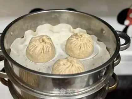 Make Red buns in all wheat spicy snow step 13
