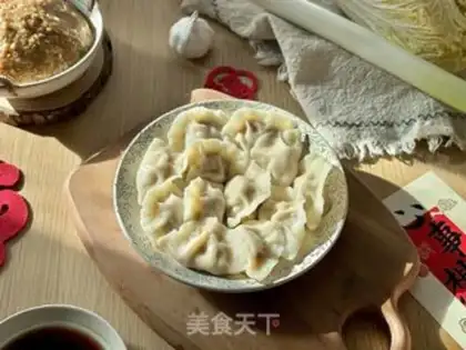 Make Classic pork cabbage dumplings step 12