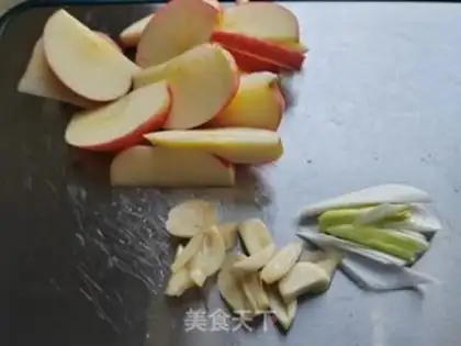 Make Apple stew pork chops step 3