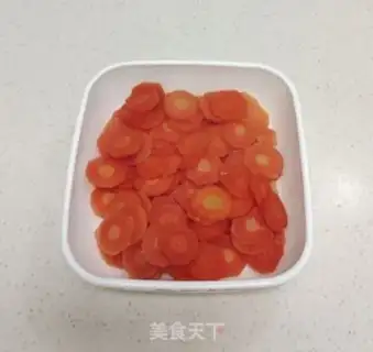 Make Eggs and vegetables step 0