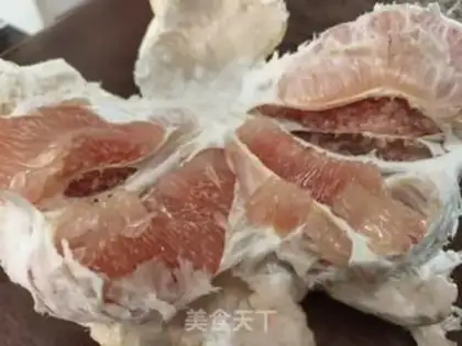 Make A silver spoon of grapefruit step 3