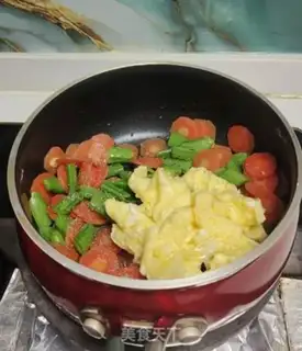 Make Eggs and vegetables step 4