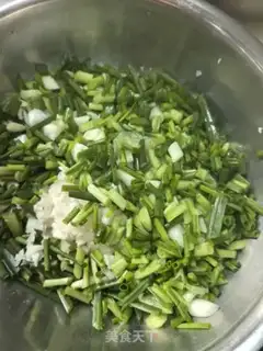 Make Crabs from guacamole step 2