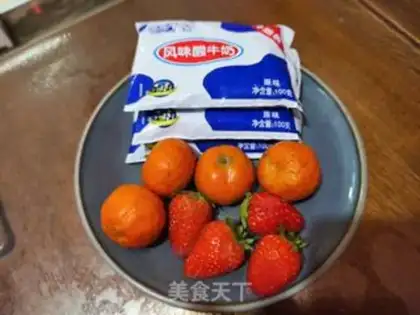 Make Strawberry yogurt step 0