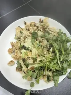 Make Crabs from guacamole step 6